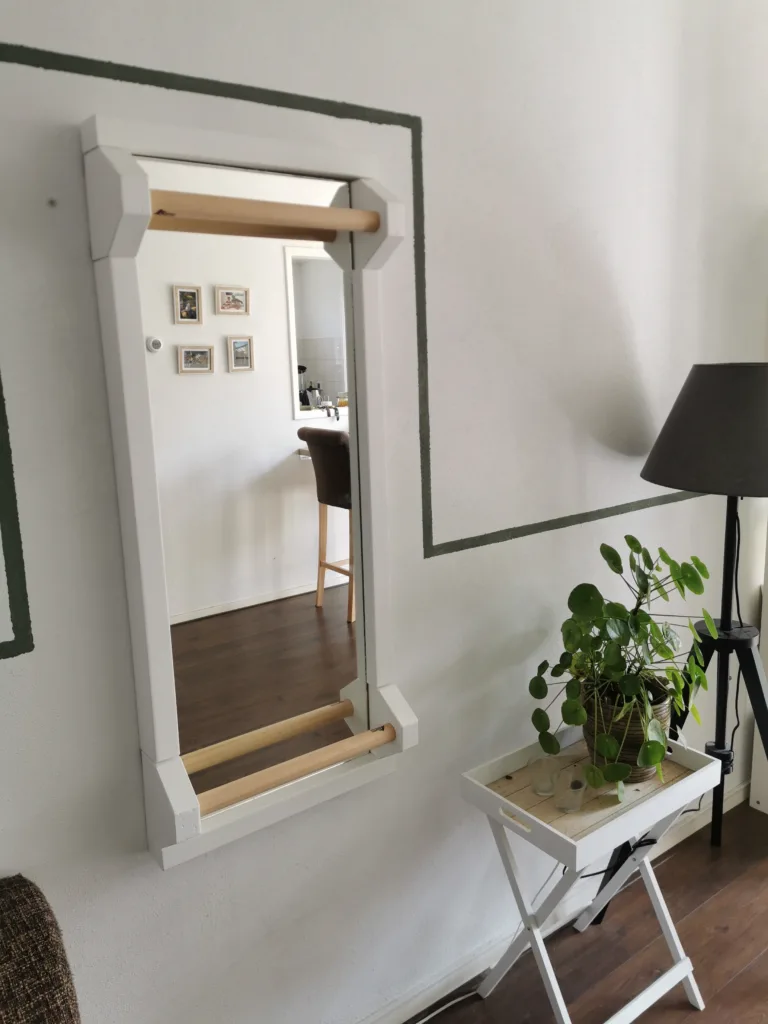 Croffit handgemaakte spiegel met afneembare houten parallettes in wit