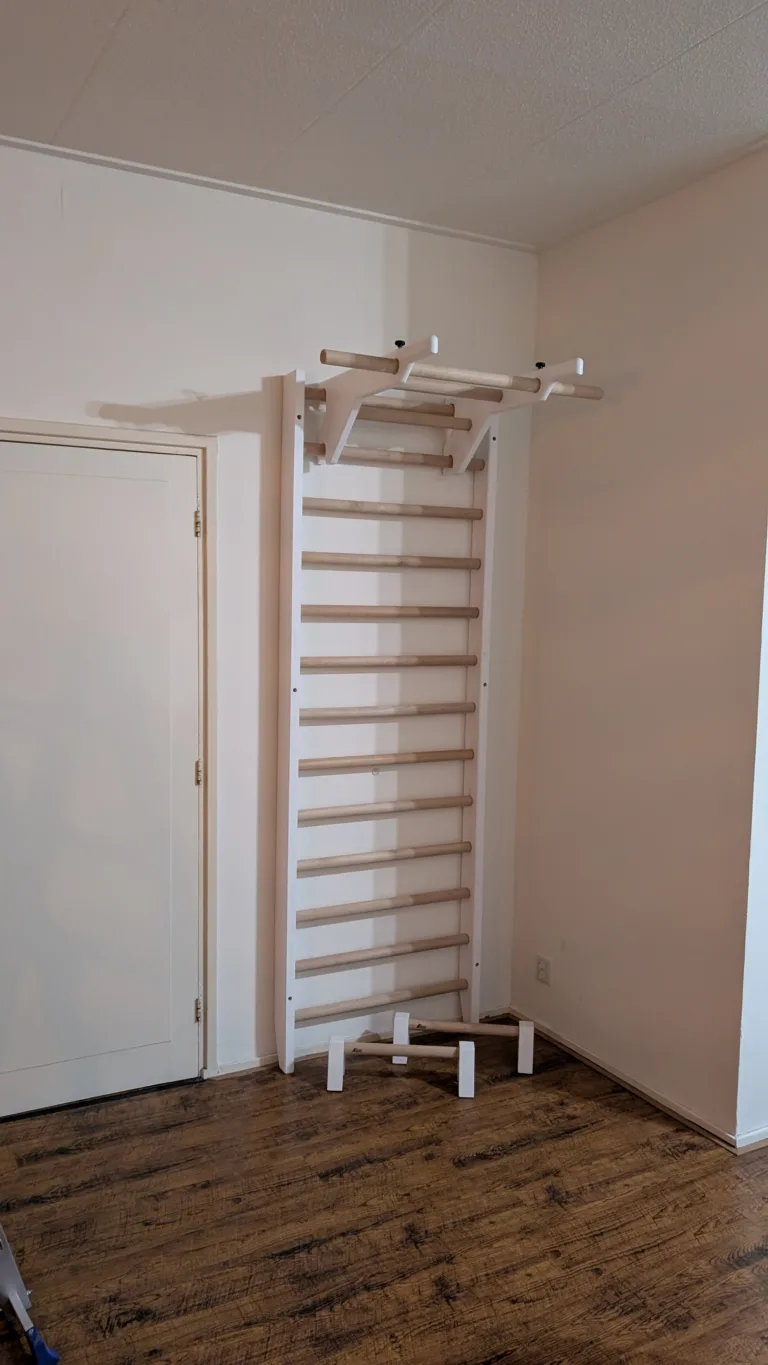 Croffit handgemaakte Swedisch ladder/Zweedse ladder met afneembare optrekstang en diprek wit